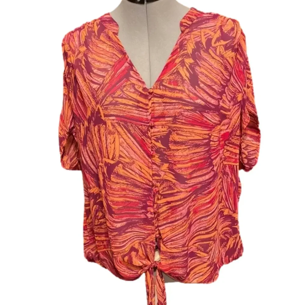 a.n.a Short Sleeve Sheer Vibrant Blouse